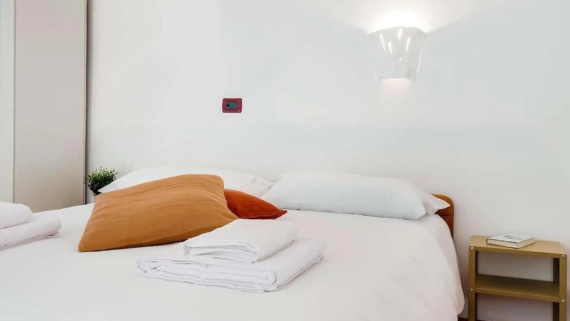 Urban Loft - Milano Porta Romana Apartment